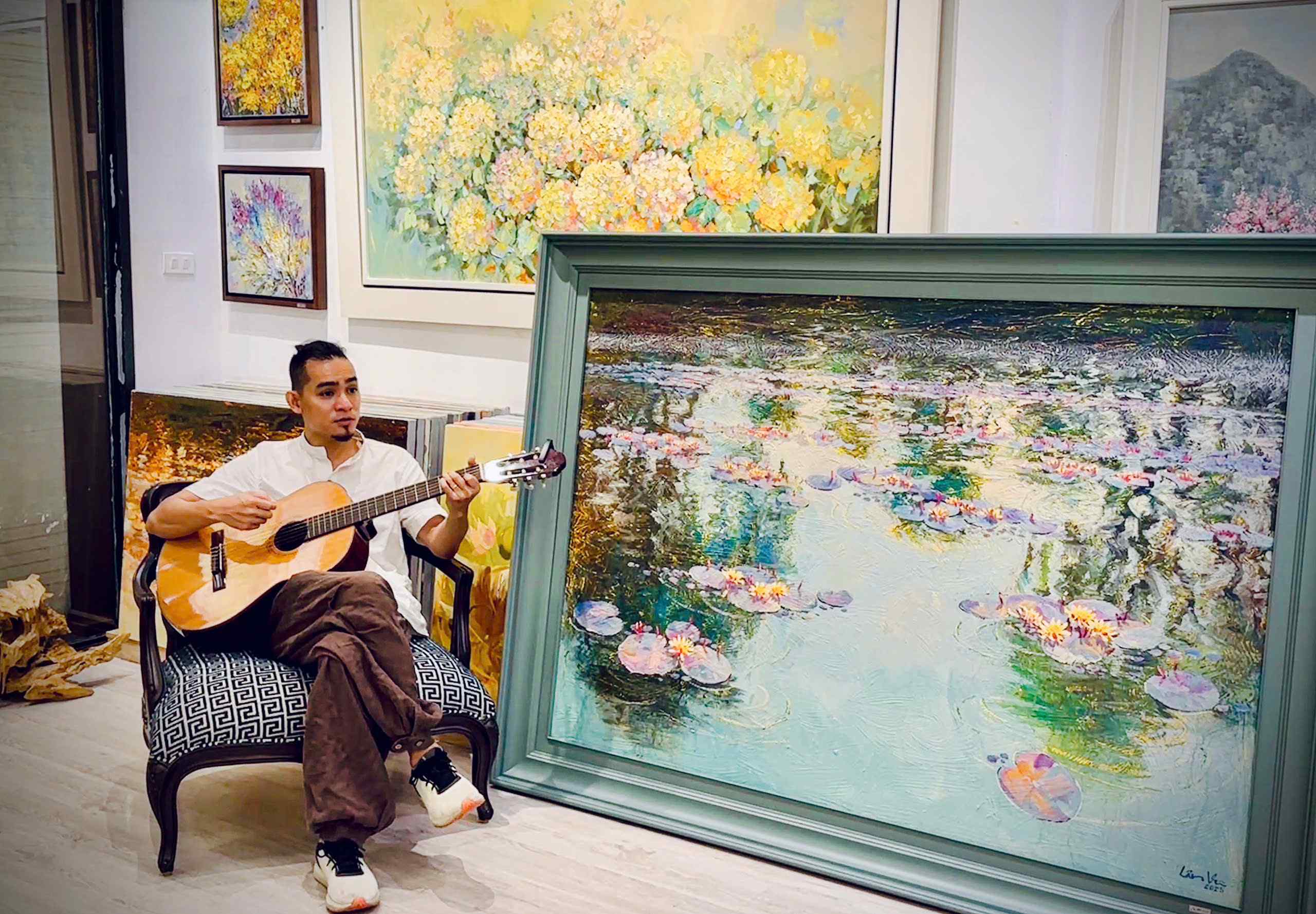 BST MÙA HOA NỞ - Những nét vẽ chạm đến tâm hồn