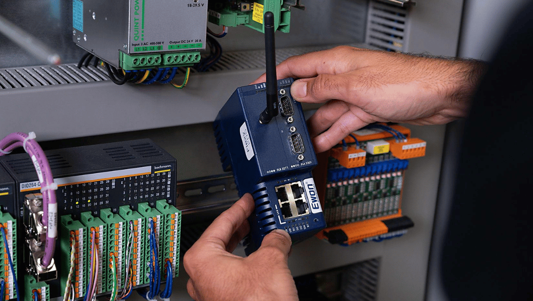 4G LTE modem extension card for Ewon Flexy