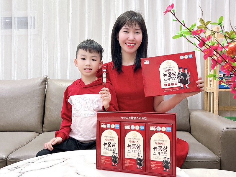 Chia sẻ của bố mẹ cho con sử dụng nước hồng sâm Ba Con Gấu