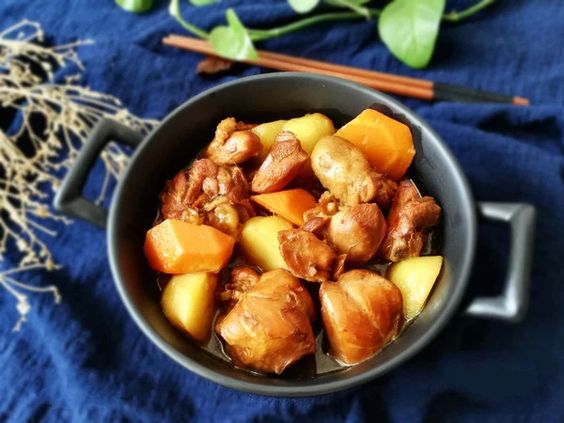 Gợi ý những món ngon làm từ Khoai tây và Cà rốt