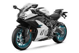 CFMoto 675SS 2025 ra mắt với giá chưa tới 200 triệu Đồng làm bao con tim thổn thức