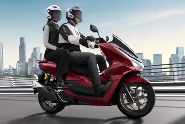 Soi chi tiết Honda PCX 160 2025 với nhiều nâng cấp đáng giá