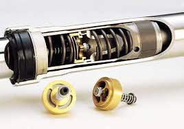 Hệ thống phuộc điện tử – 'Đồ chơi công nghệ' này là gì và có thực sự cần thiết?