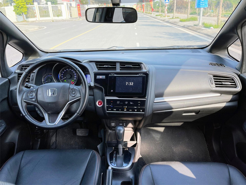 Bán xe Honda Jazz RS