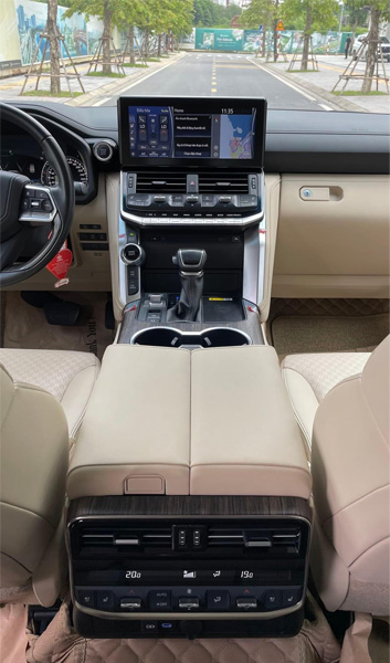 Bán xe Toyota Land Cruiser LC 300