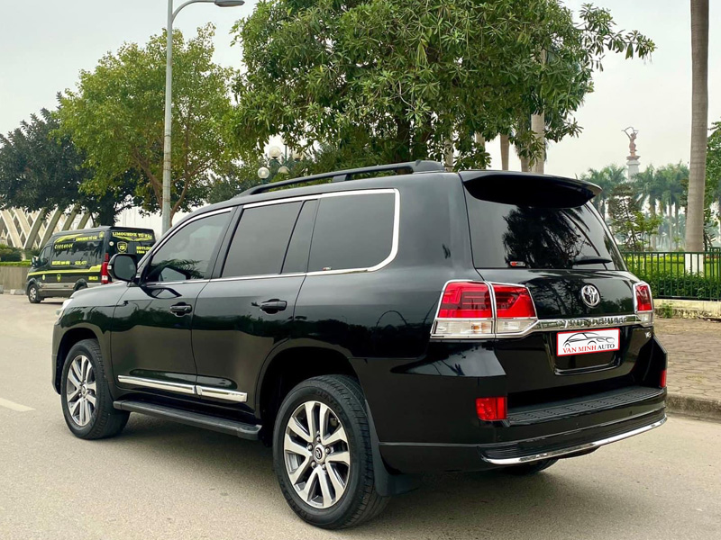 Bán xe Toyota Land Cruiser LC 200