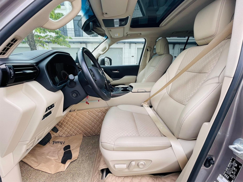 Bán xe Toyota Land Cruiser LC 300