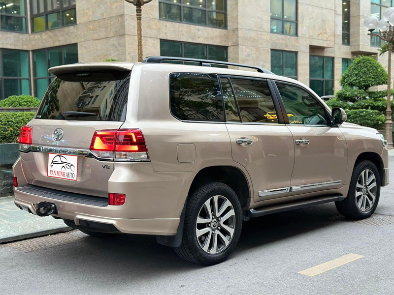 Bán xe Toyota Land Cruiser VX