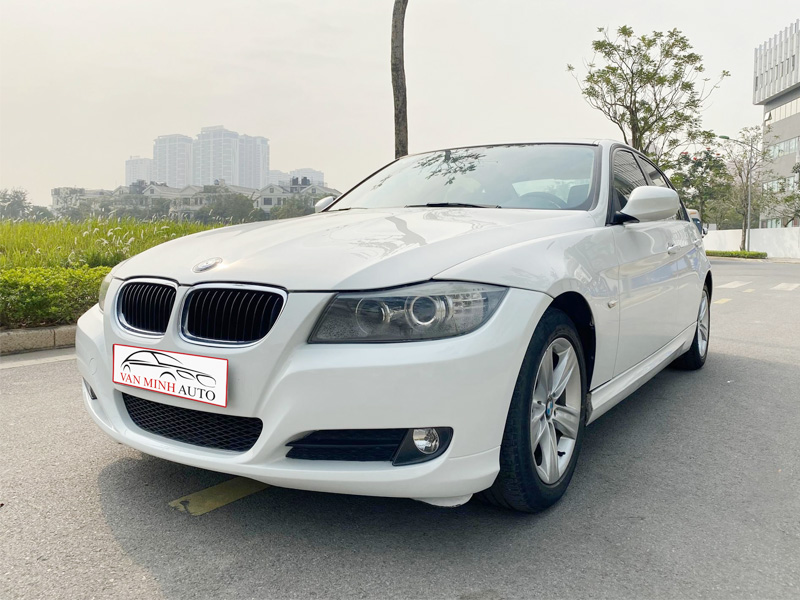 Bán xe BMW 3 Series 325i