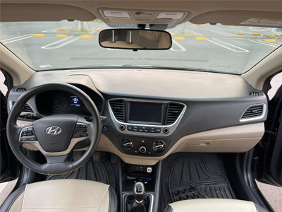 Hyundai Accent số sàn