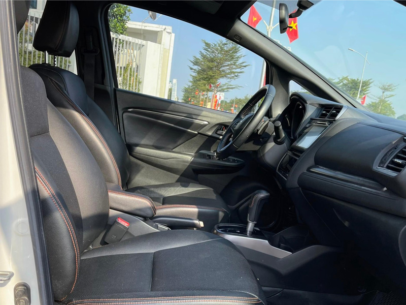 Bán xe Honda Jazz RS