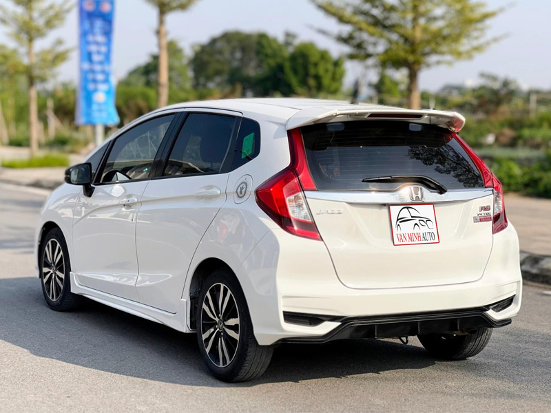 Bán xe Honda Jazz RS