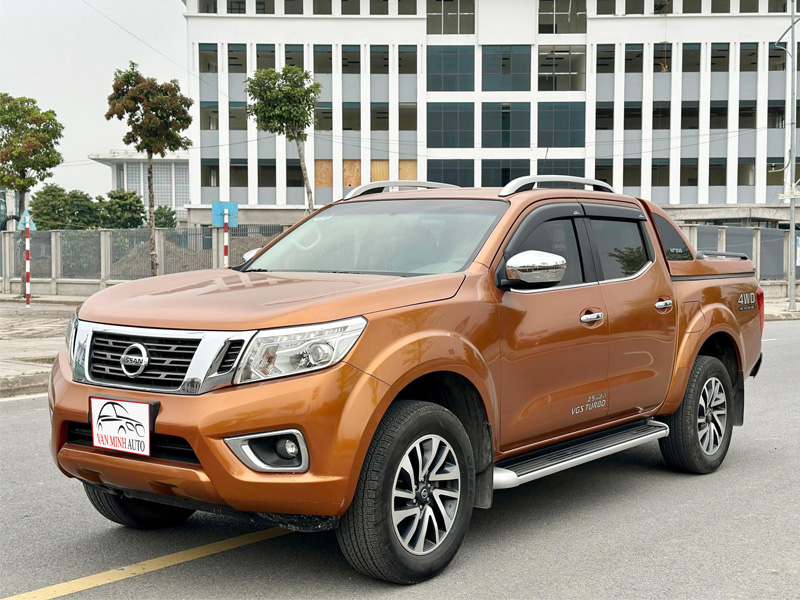 Bán xe Nissan Navara