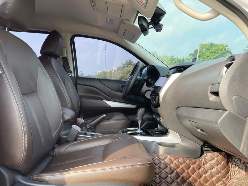 Bán xe Nissan Terra