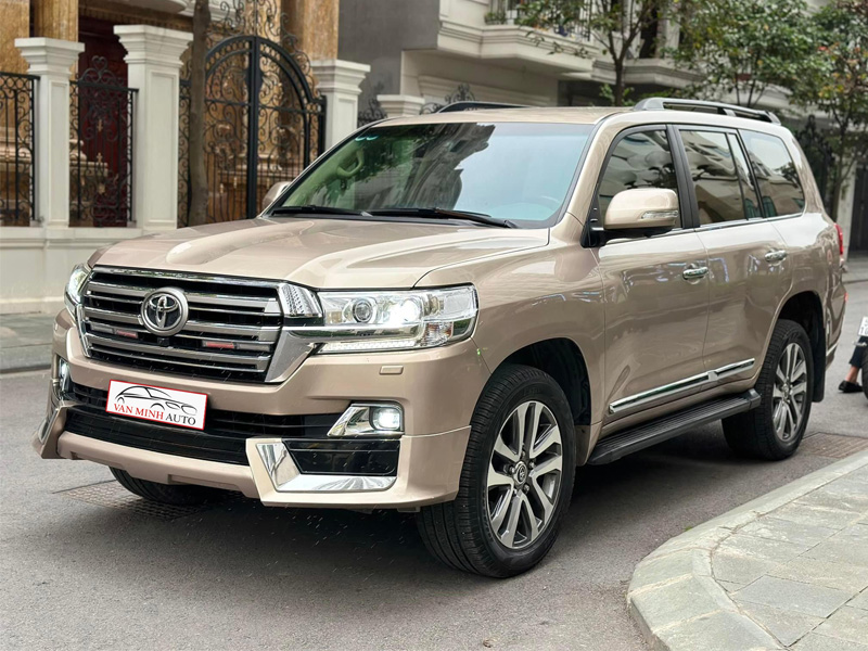 Bán xe Toyota Land Cruiser VX