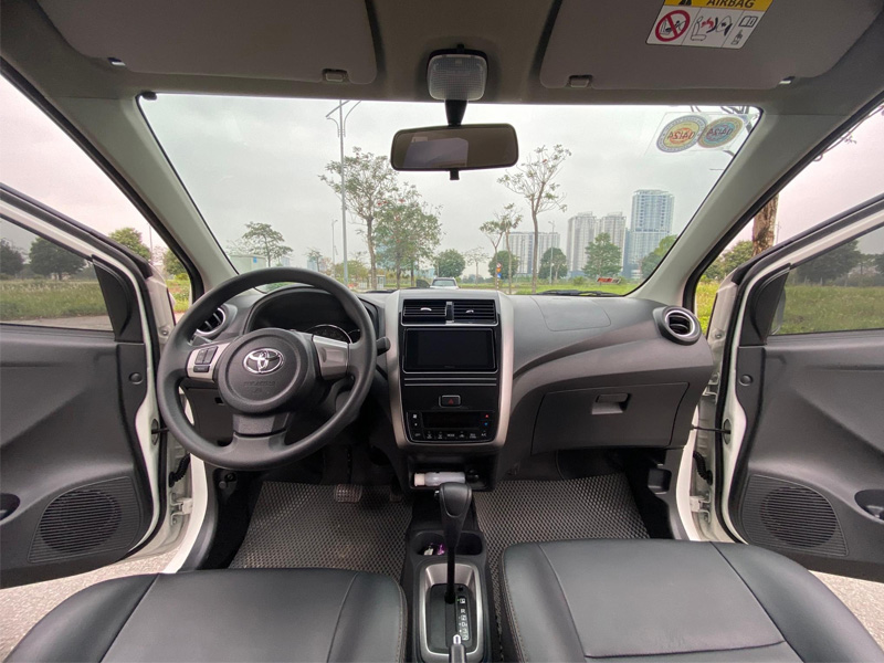 Bán Toyota Wigo 2021