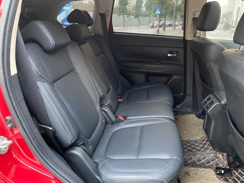 Bán xe Mitsubishi Outlander 2020