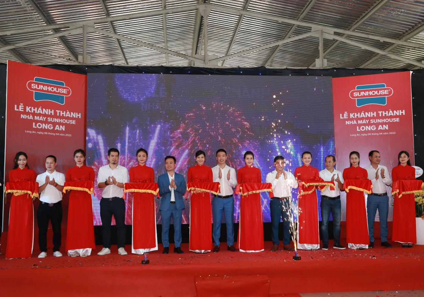 SUNHOUSE khánh thành nhà máy Máy lọc nước R.O Long An