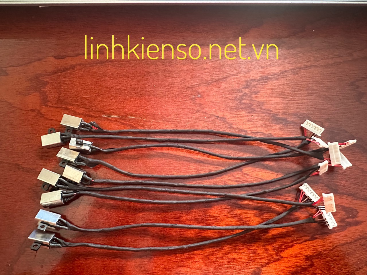 Dây nguồn Dell chui nhỏ dùng cho 3458 3458 5458 5459 3558 3559 5558 5559 NEW