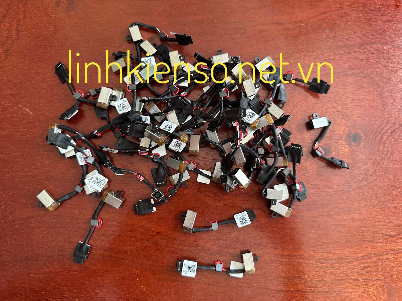Dây nguồn Dell XPS 9343 9350 9360 9370 0P7G3 CN-00P7G3