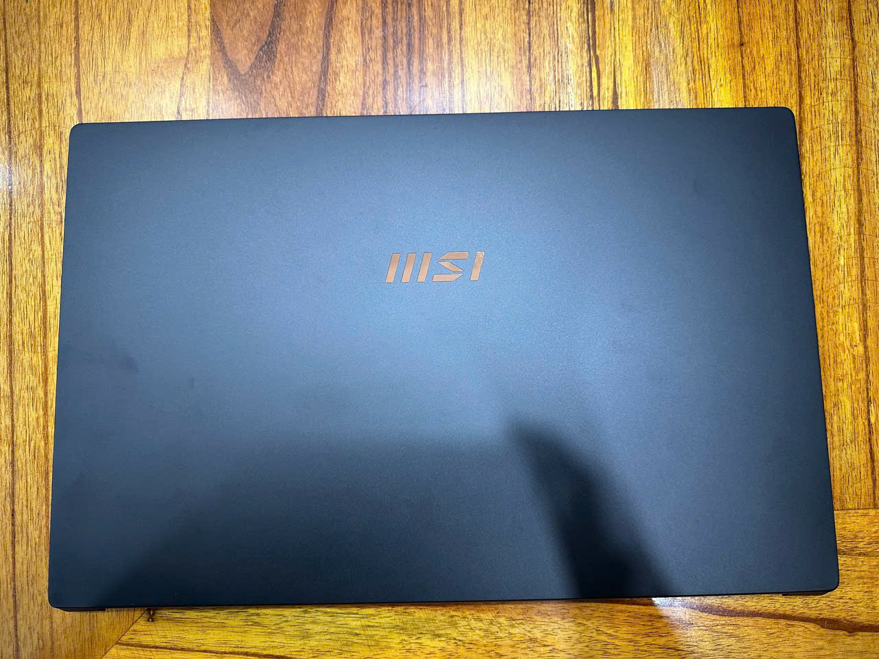 Vỏ A MSI Modern 15 A10 MS-1551 1552 155K MSI Prestige 15 MS-16S3 MS-16S6