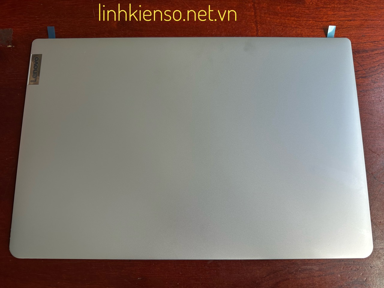 Vỏ A Lenovo IdeaPad 1-15ADA7 1-15AMN7 5CB1F36621 AP3L6000100 màu bạc