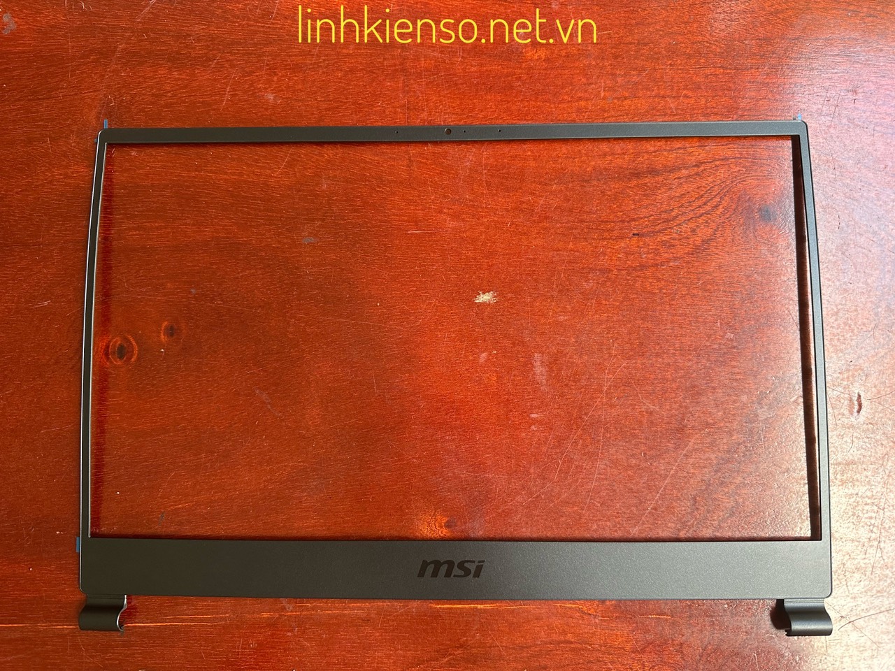 Vỏ B MSI GS65 GS65VR Stealth MS-16Q1 Q2 MS-16Q4 mới