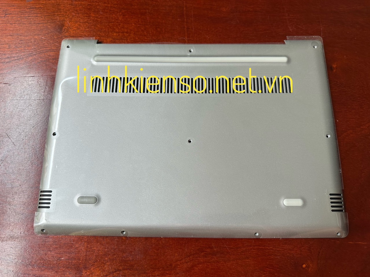 Vỏ D Laptop Lenovo ideaPad 520s-14 520s-14ISK 520s-14IKB New