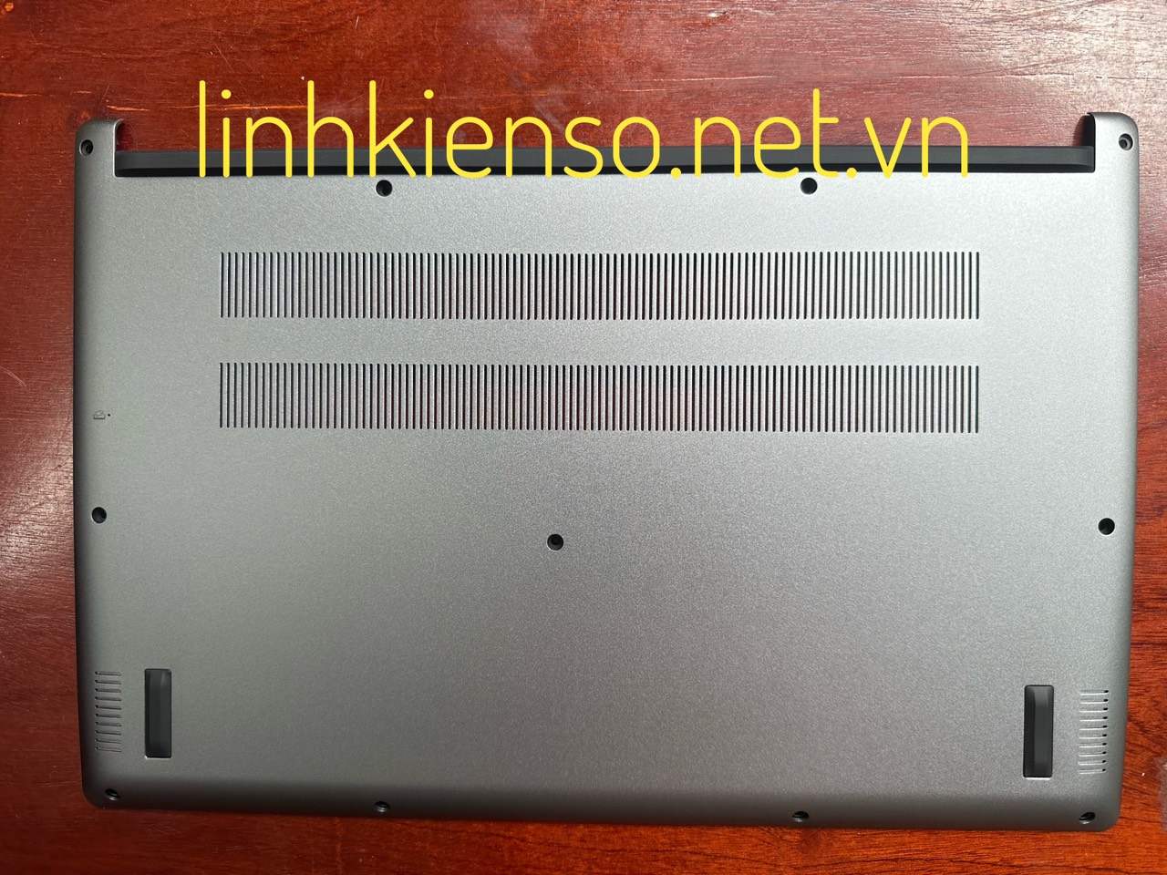 Vỏ D Laptop Acer Swift 3 SF315-52 SF315-52G N17P6 mới màu bạc