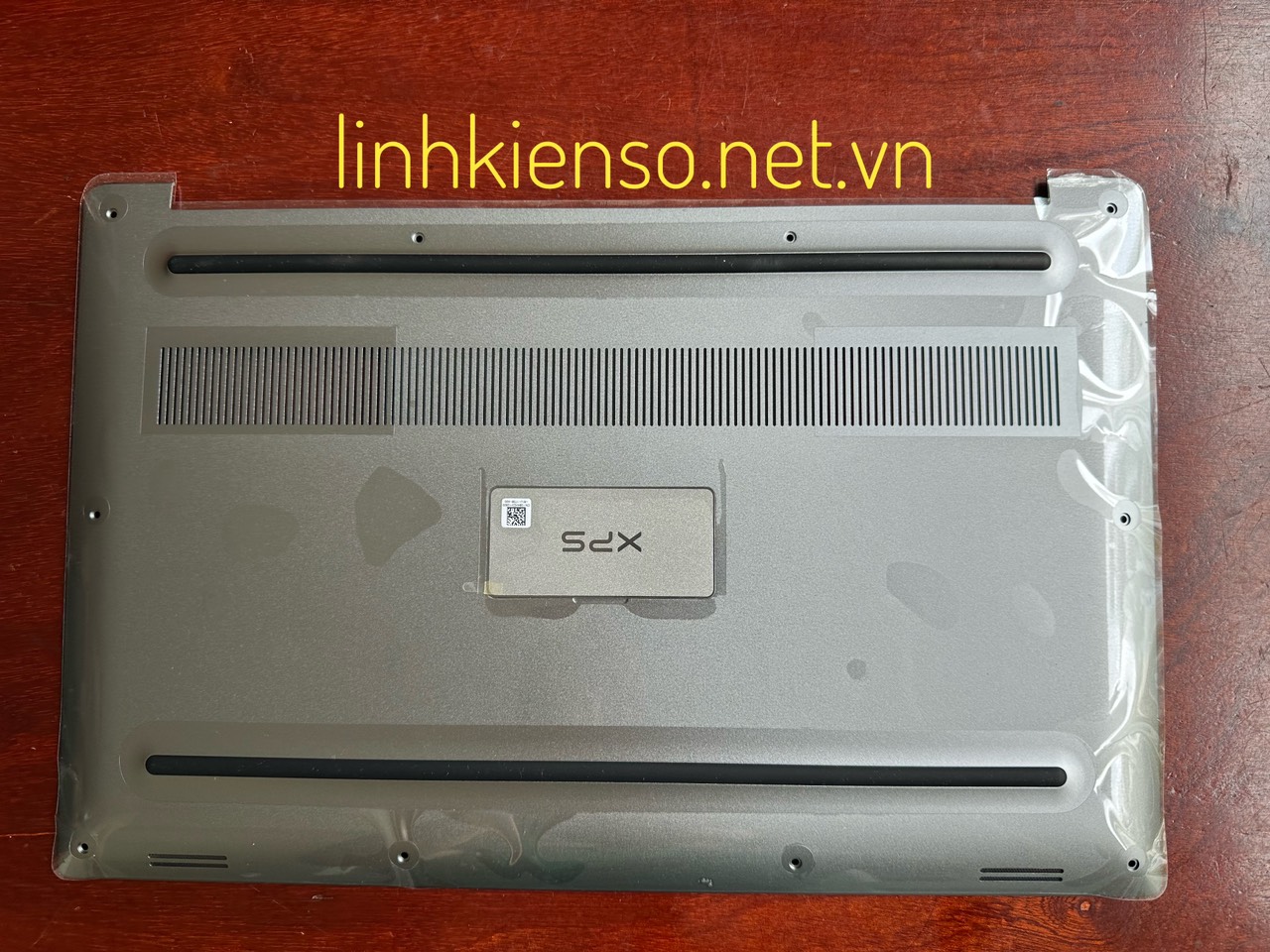 Vỏ D Dell XPS 15 9550 Precision 15 5510 5520 0JK1FY 0YHD18 mới