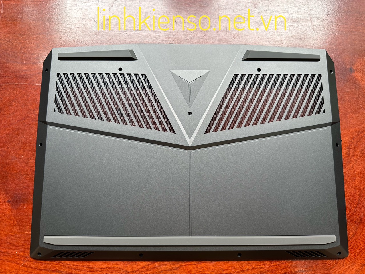 Bộ vỏ Lenovo Legion Y7000P-1060 2018 Màu Đen mới