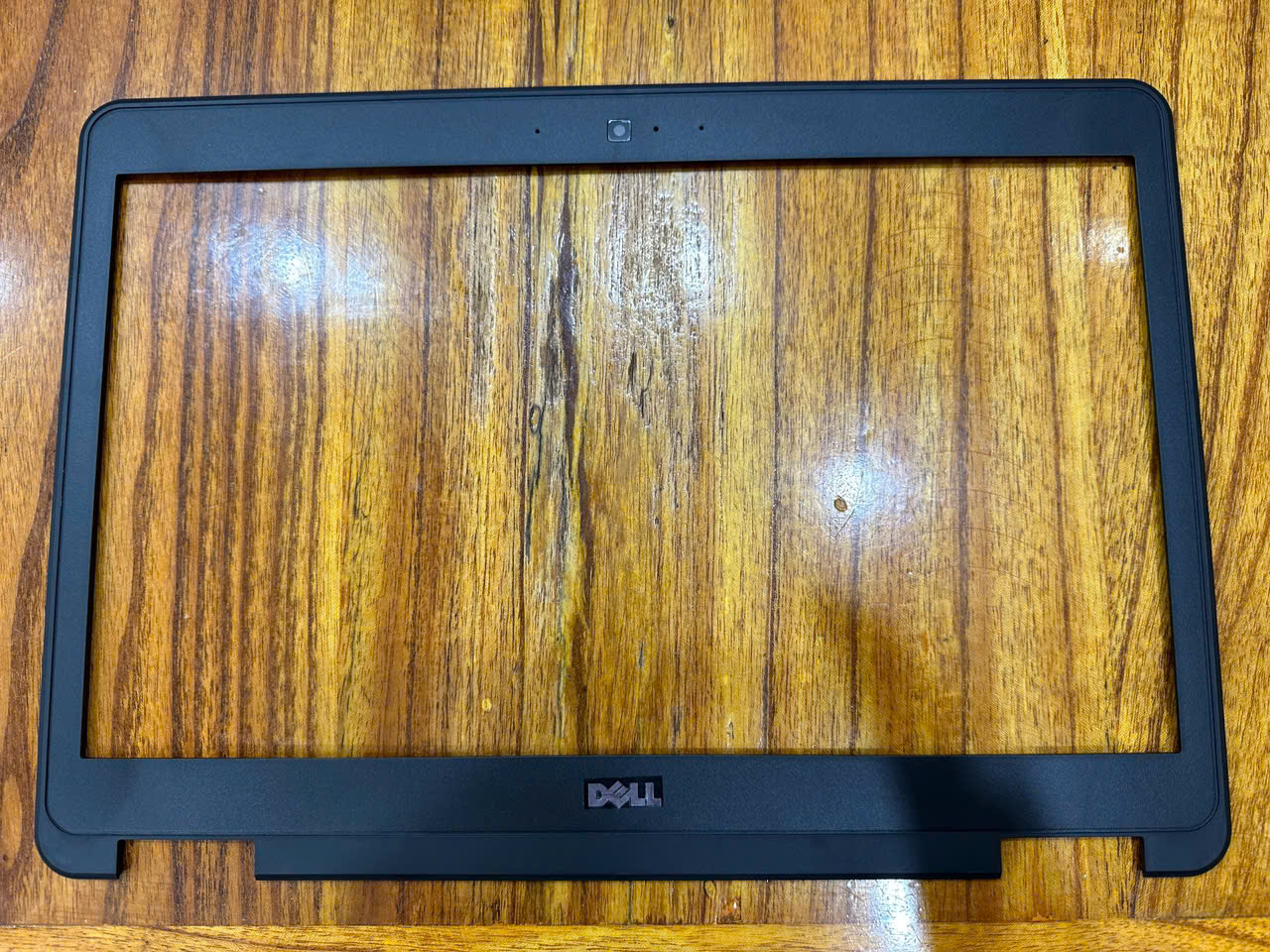 Vỏ B Dell Latitude E5440 Nhựa máy không cảm ứng