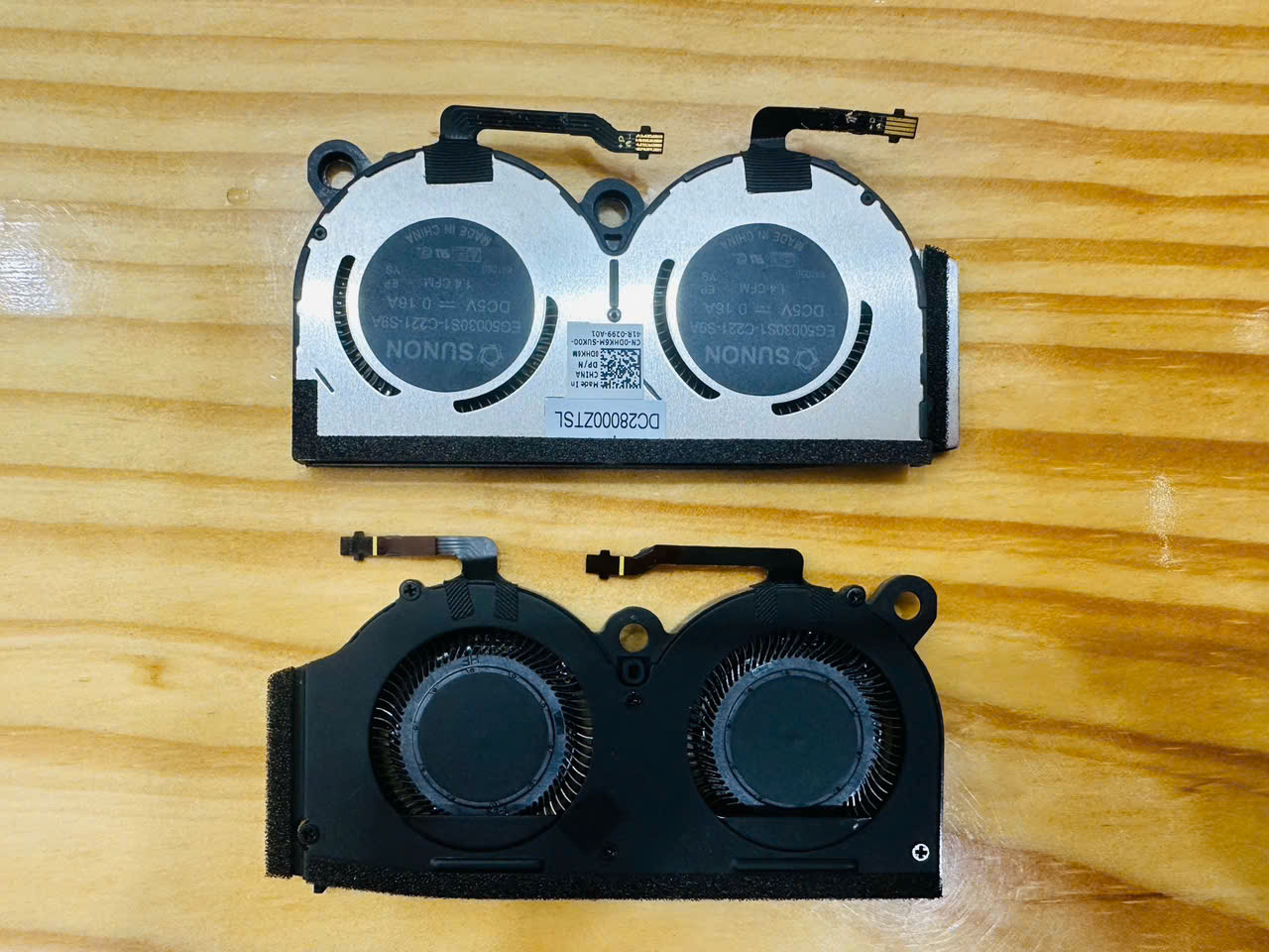 Fan Dell Latitude 9330 E9330  0DHK6M DC28000ZTDL Fan Đôi Hàng Zin