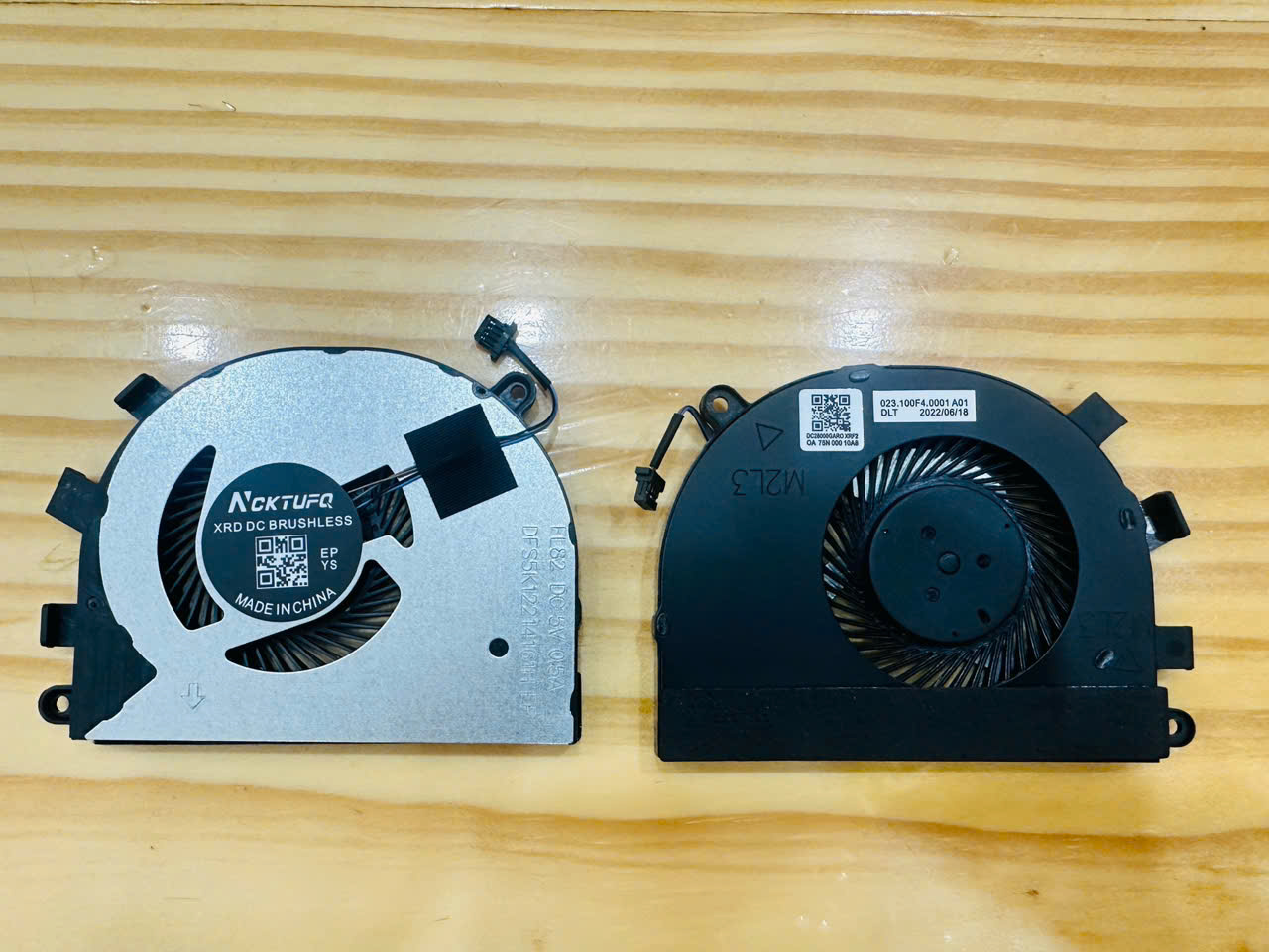 Fan Dell Inspiron 5584 N5584  Dell Latitude E3400 E3500 mới