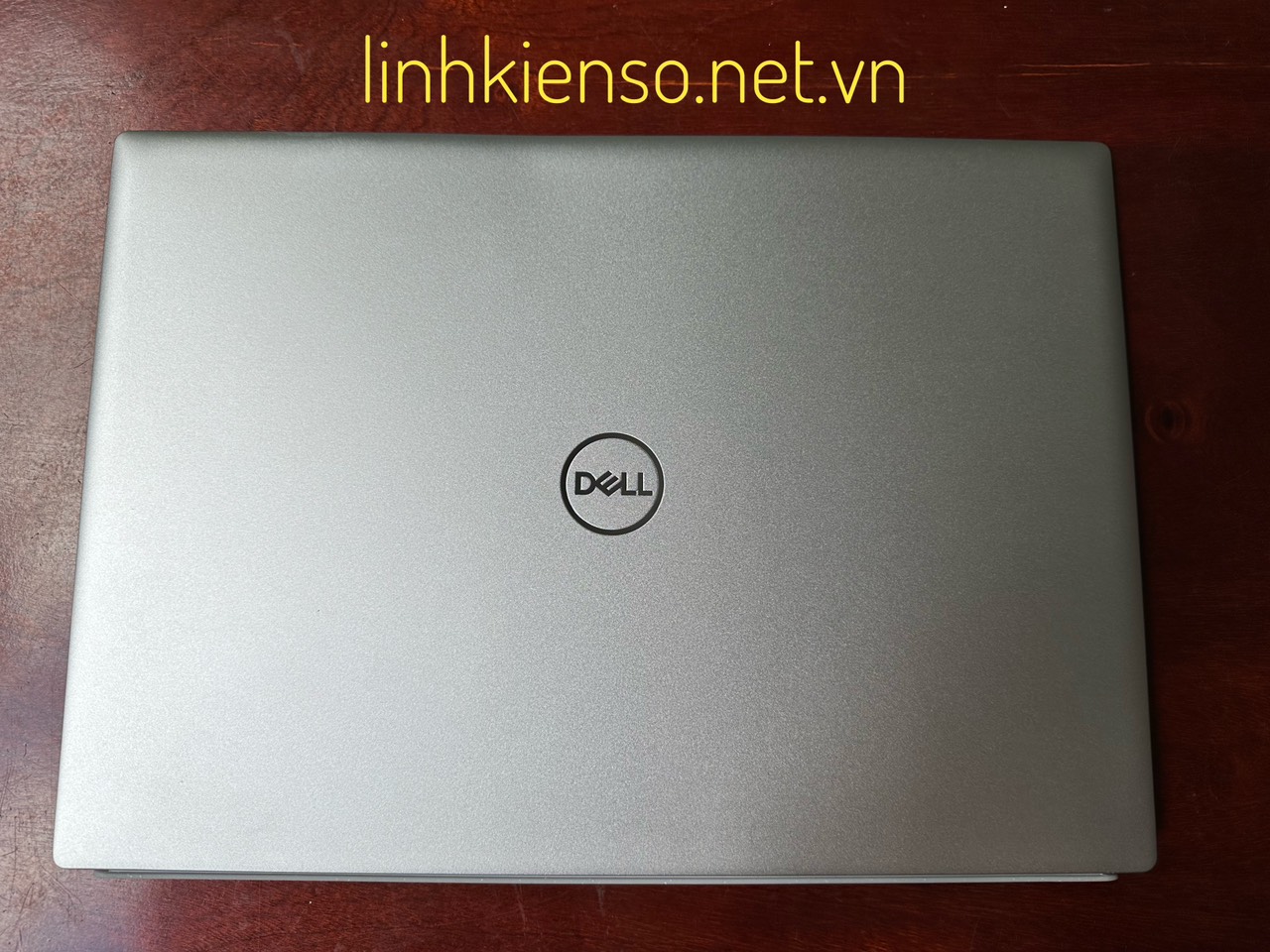 Vỏ A Dell Inspiron 16Pro 5620 5625 N5620 N5625 0FDN37 màu bạc mới