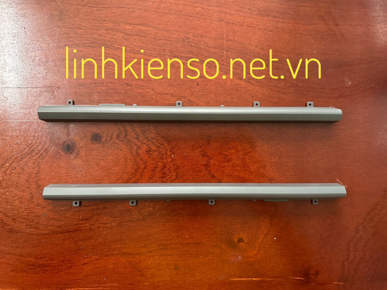 Thanh che bản lề Lenovo V130-15