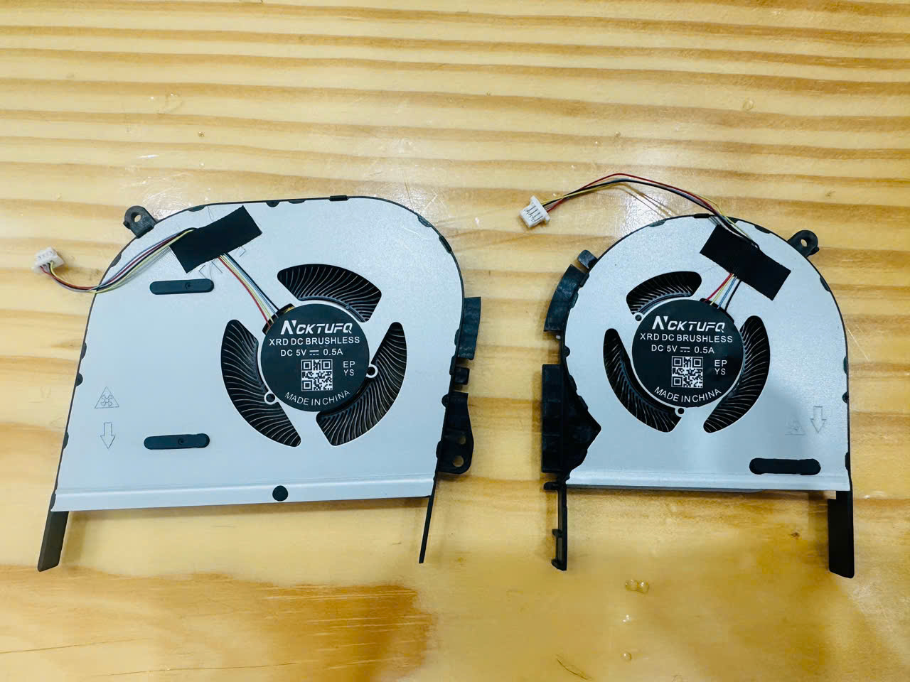 Fan Asus Vivobook Pro 16X Oled  N7600 VivoBook X3500 X3500PC X3500PH X3500PA M3500 M3500QA M3500QC 13NB0UV0T05011 13NB0UV0T0401 CPU&GPU