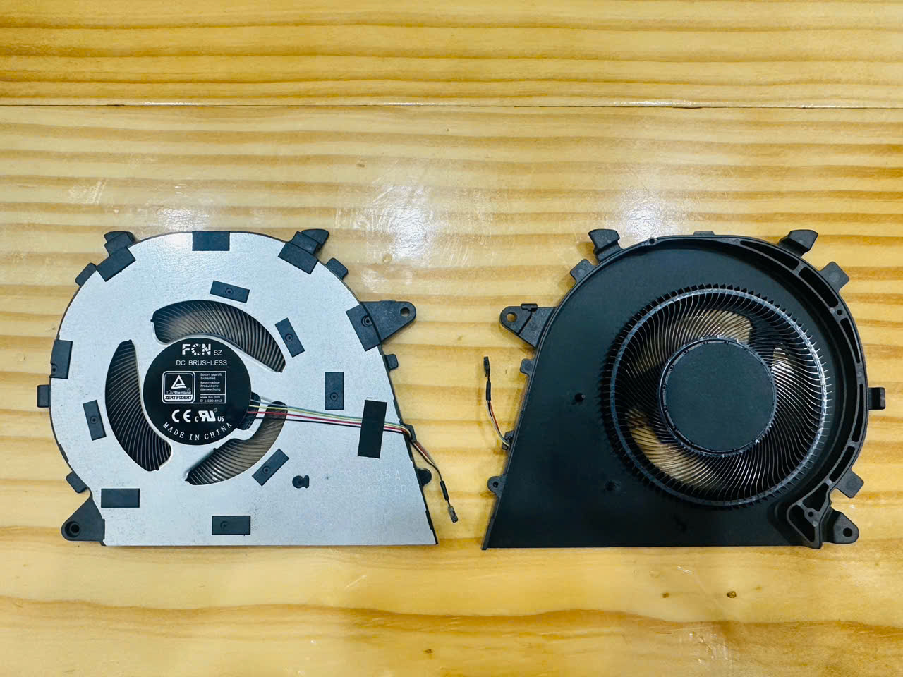 Fan Lenovo Yoga 7-14 ARB7 7 14IAL7  7-14IRL8 ARP8 2022 2023