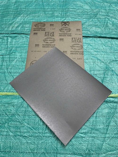 Giấy nhám Fujistar P800, Nhám Sankyo P800, Màu xám, kích thước tờ A4