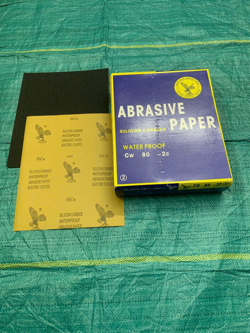 Bán giấy giáp Đại Bàng, độ nhám thô P80, kích thước 230mmx280mm