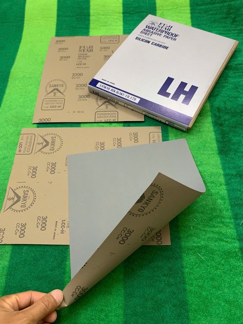 Toàn quốc bán giấy nhám A4 độ hạt #3000 Sankyo Fujistar, màu đen