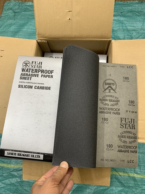 Toàn quốc bán giấy nhám thô độ hạt #180 Fujistar, kích thước 9''x11''
