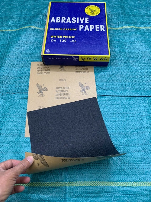 Giấy giáp thô P120 Đại Bàng, kích thước 230mmx280mm, màu đen