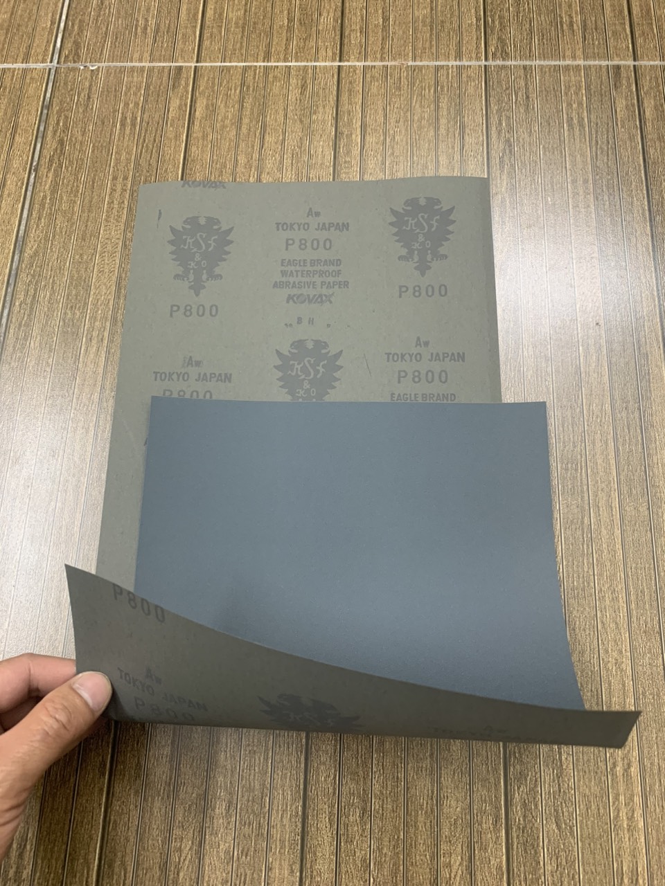 Giấy giáp Kovax P800 Nhật Bản kích thước 9''x11'' màu đen chịu nước