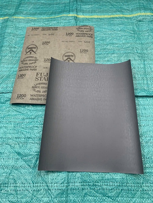 Giấy giáp mịn P1200 Fujistar Sankyo, kích thước 230mmx280mm, màu đen