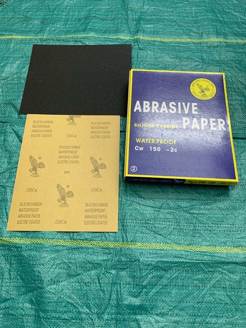 Giấy nhám chịu nước P150, hãng Đại Bàng, kích thước 230mmx280mm