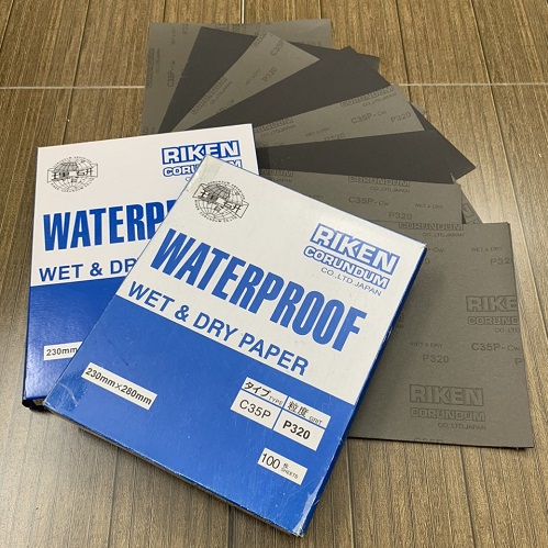 Giấy nhám chịu nước P320, hãng Riken, mã CP35, kích thước 9''x11''