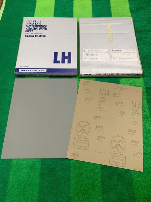Giấy nhám P2500, giấy ráp siêu mịn P2500, kích thước 230mmx280mm (A4)