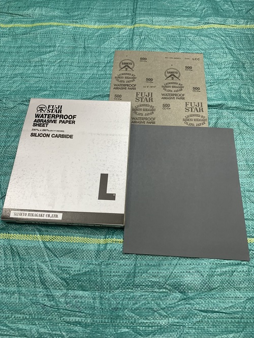 Giấy nhám mịn, độ nhám P500 Fujistar Sankyo, kích thước 9''x11''