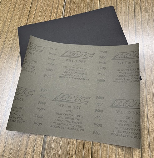 Giấy nhám mịn RMC P600 CP35 kích thước 230mmx280mm chịu nước màu đen